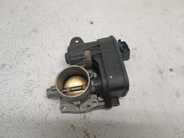 BOITIER PAPILLON CITROEN / PEUGEOT 1.2VTI - Vue 1